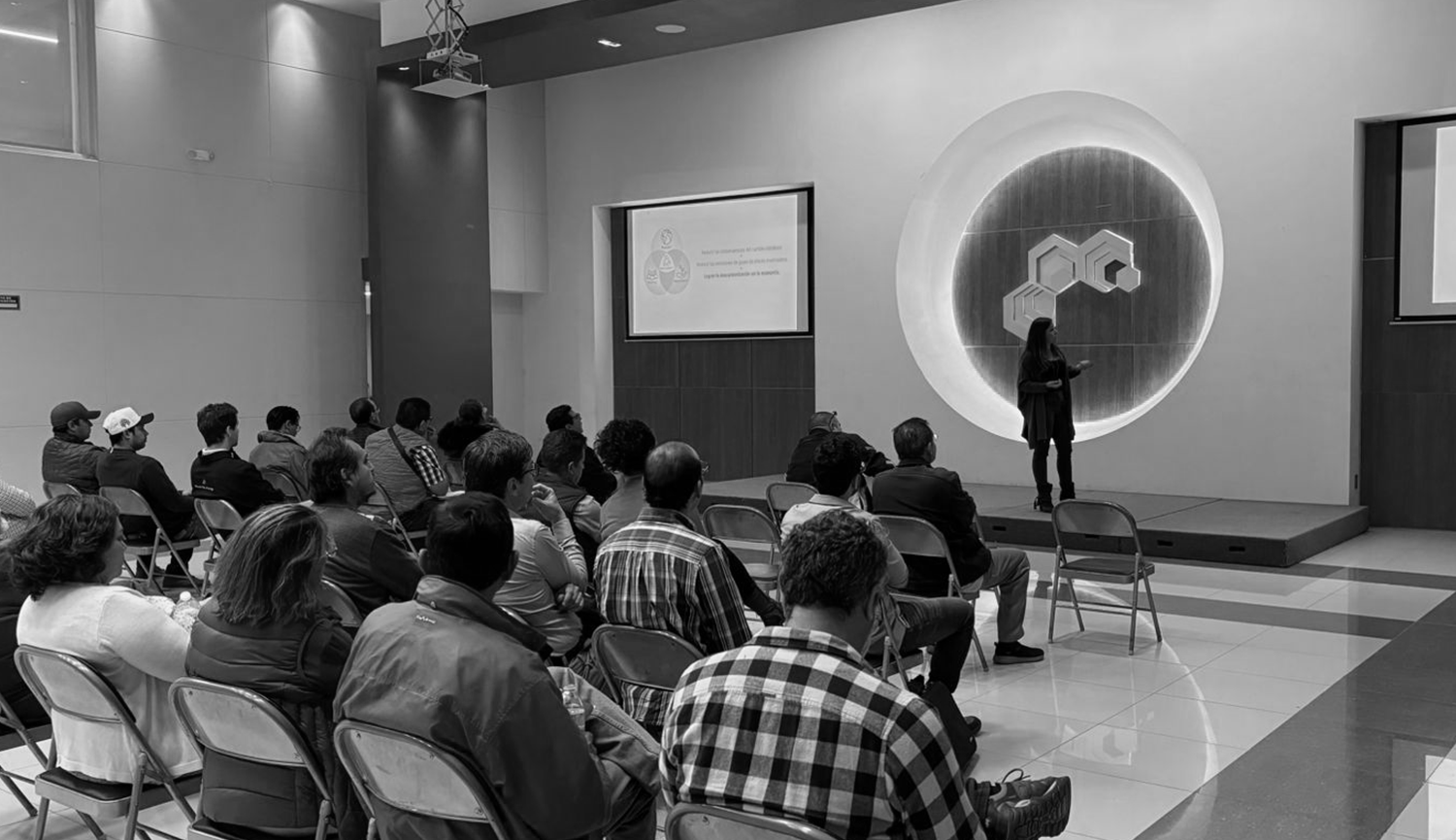 #difusion #speakers #compromiso #pasion #caeq #cdjuarez #cdmx #camescom #cerodesigngroup #regeneracion #concientizacion #consciencia #resiliencia #sostenibilidad 